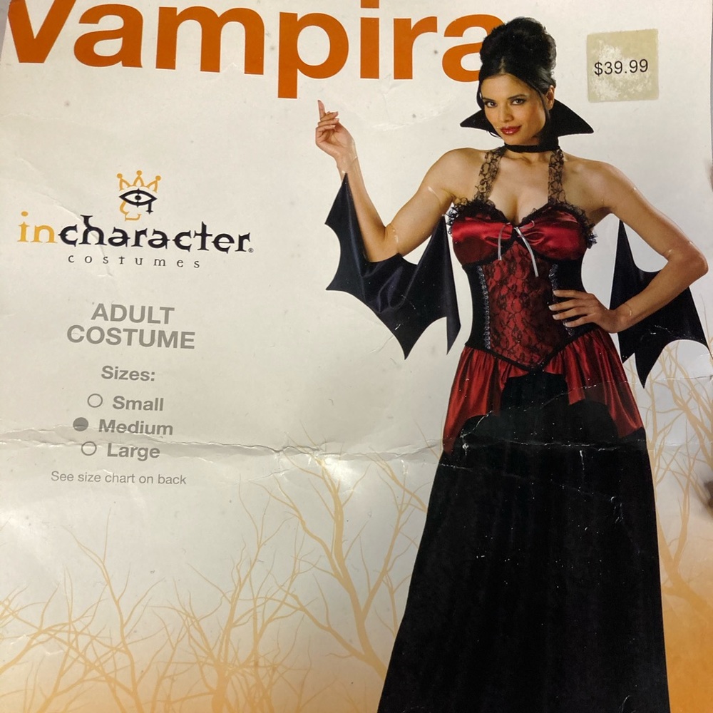 Vampira Halloween Womens Costume Medium .